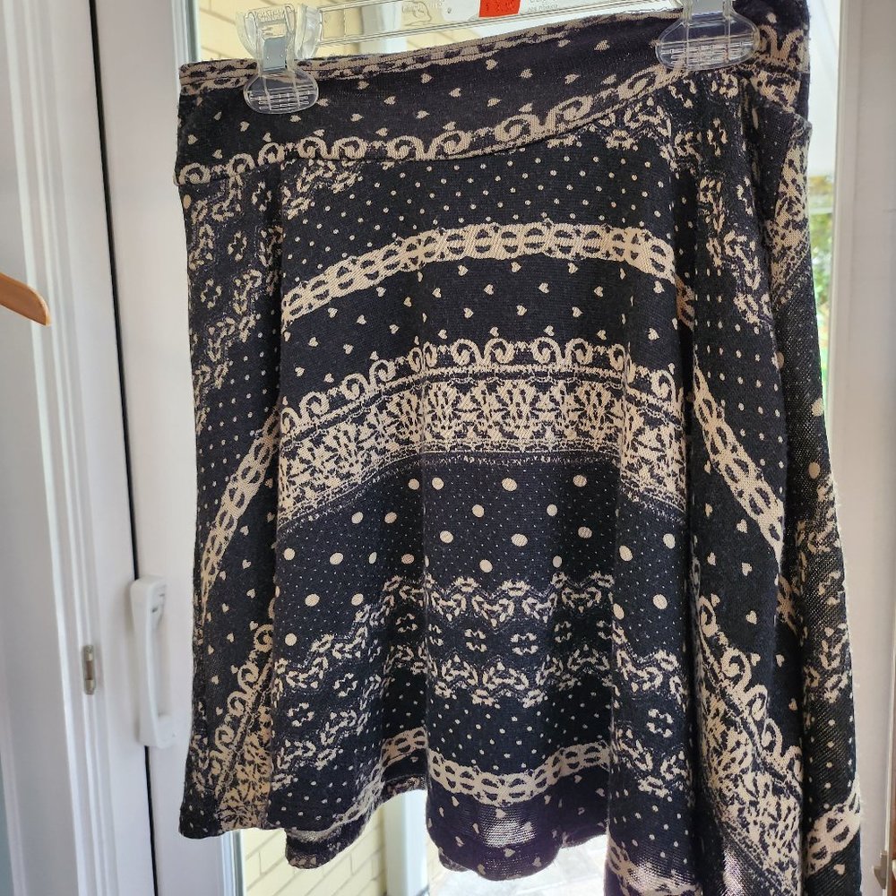 Soft Black and Tan Circle Skirt